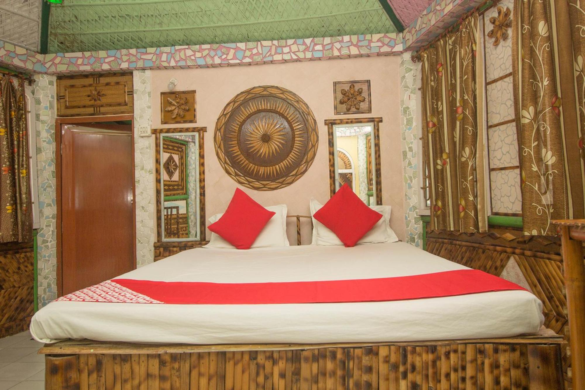 Hotel O 46691 Jaldapara Rhino Resort Madari Hat Екстер'єр фото