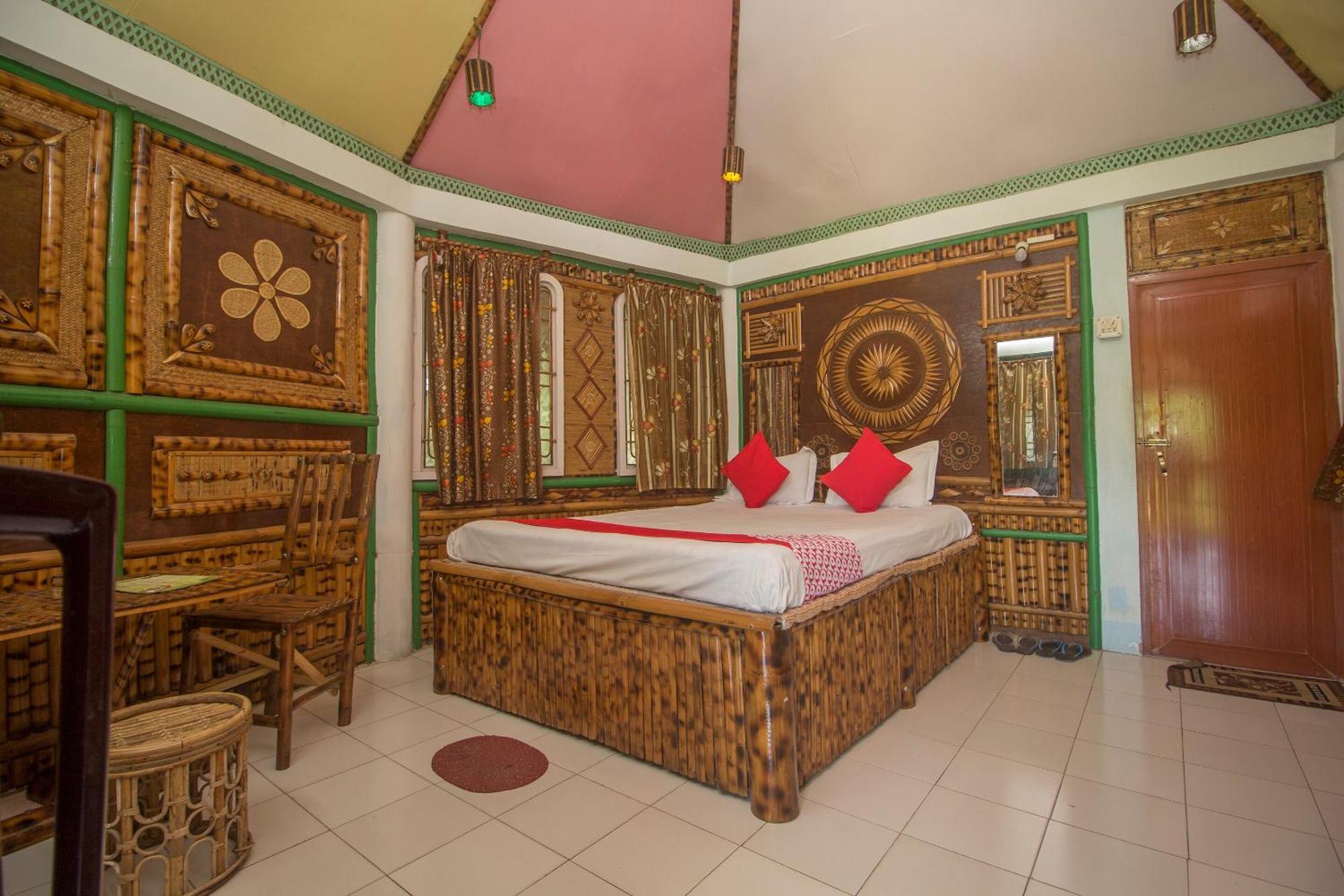 Hotel O 46691 Jaldapara Rhino Resort Madari Hat Екстер'єр фото