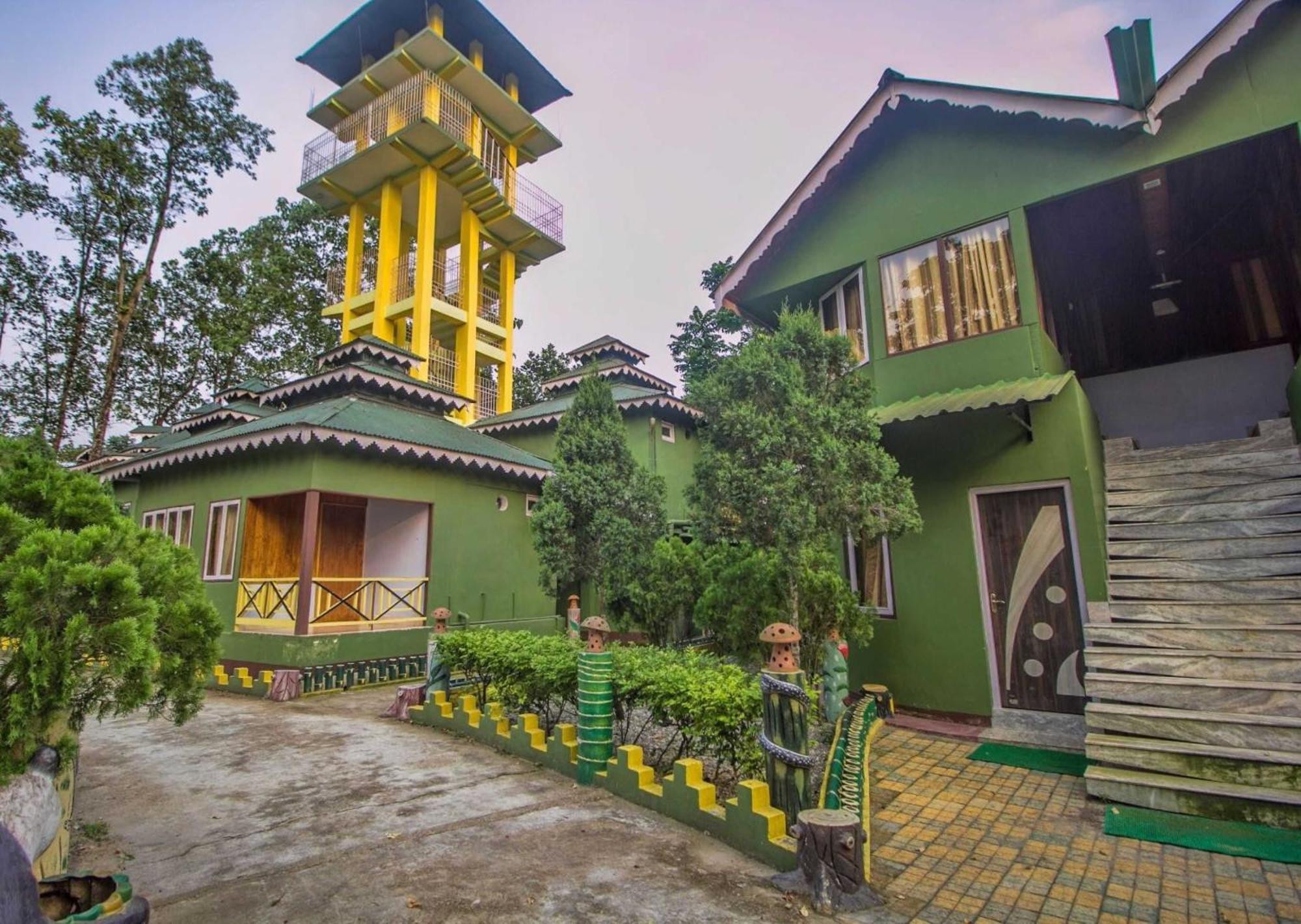Hotel O 46691 Jaldapara Rhino Resort Madari Hat Екстер'єр фото