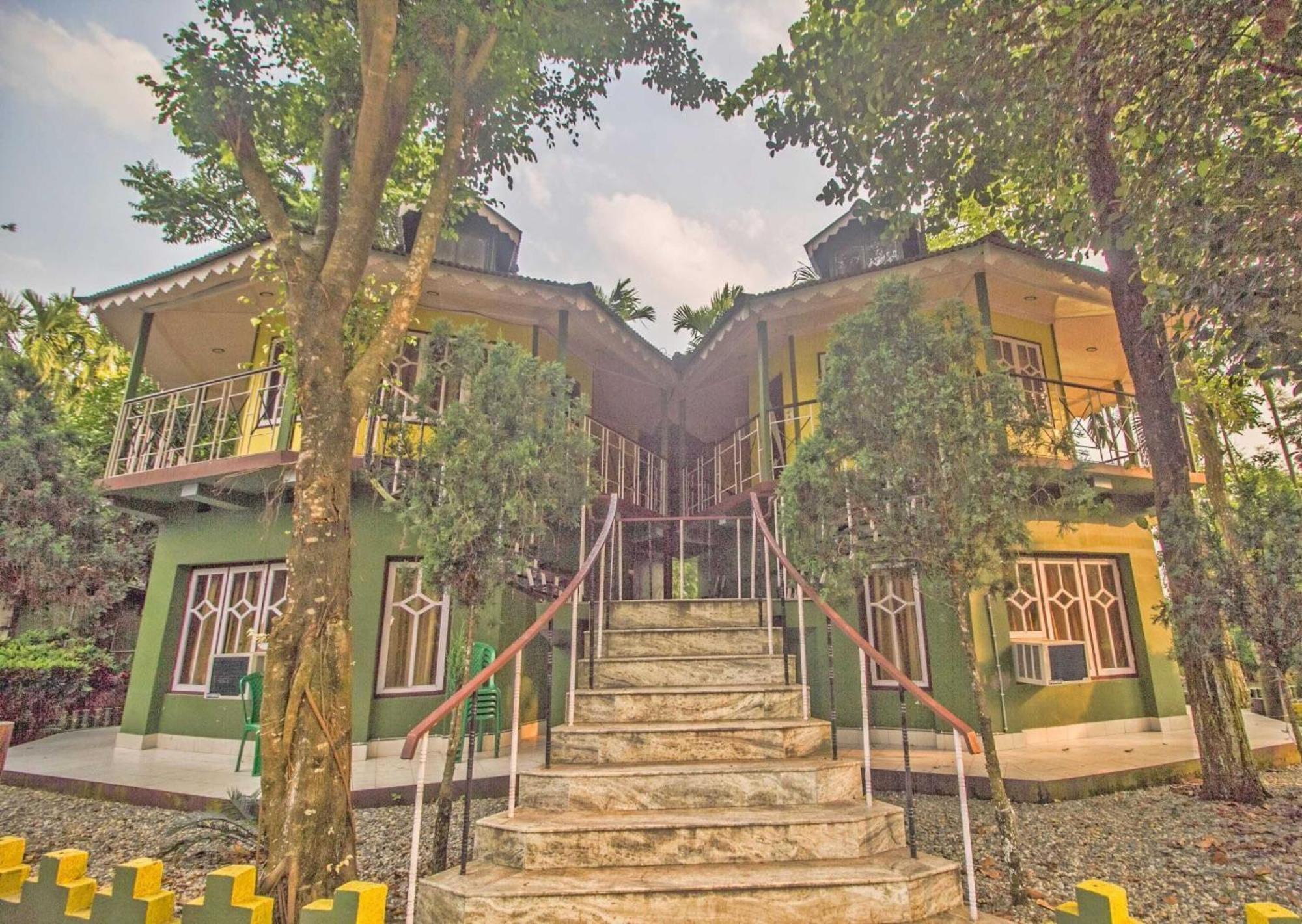 Hotel O 46691 Jaldapara Rhino Resort Madari Hat Екстер'єр фото
